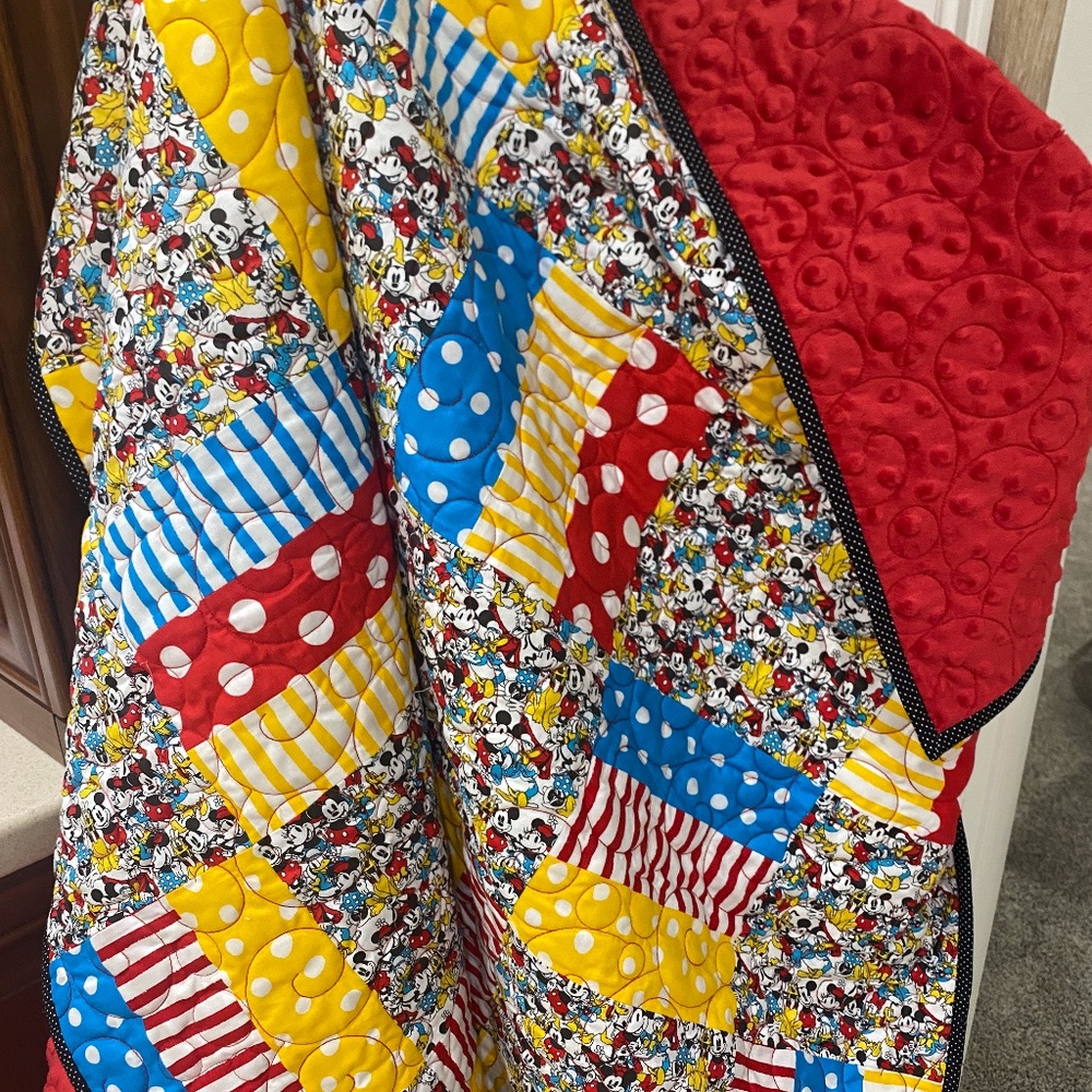 Minnie & Mickey Mouse Quilt Handmade Baby Child Toddler Boy Girl Disney Licensed